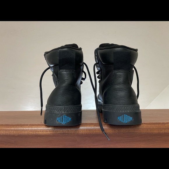 Palladium Pampa Sport Cuff boots 💙❄️ - Picture 2 of 4
